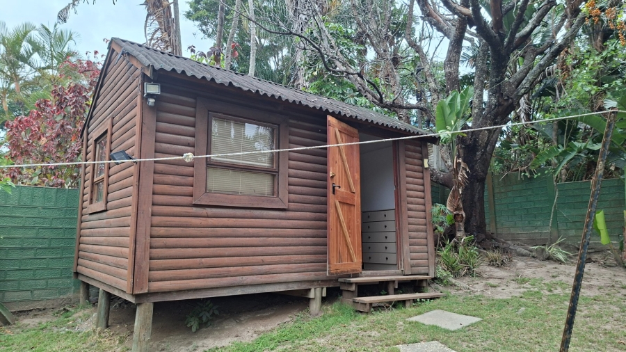 4 Bedroom Property for Sale in Beacon Bay North Eastern Cape